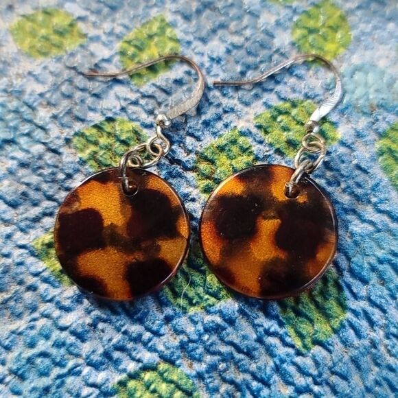 "Little Tortie" & "Mystic Rose" 2sets of earrings - Picture 3 of 5